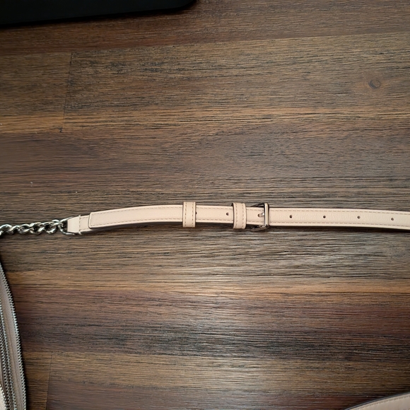 Kate Spade Beige Tweed Wristlet